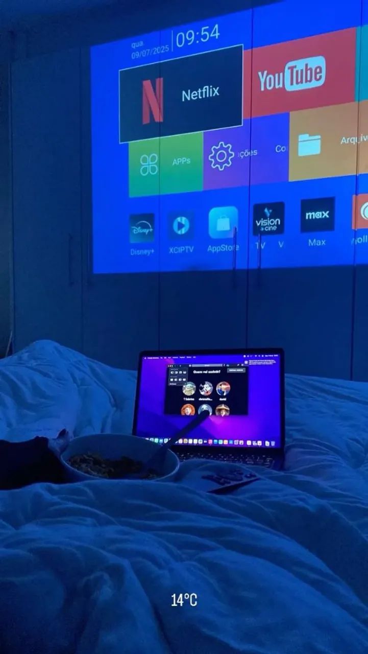 ? Projetor Smart HY300 - O Cinema na sua Palma! ? - Foto 2