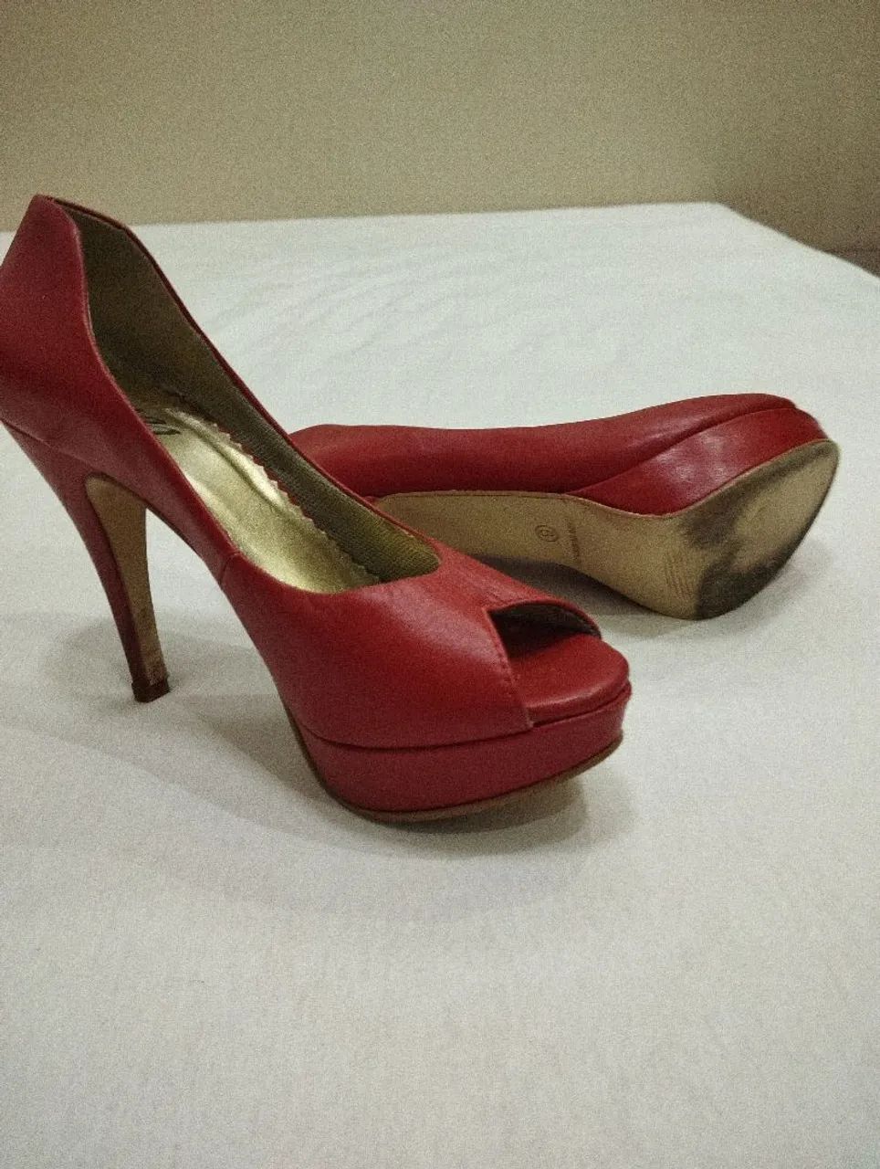 Sapato Scarpin vermelho Tam 36  - Foto 4