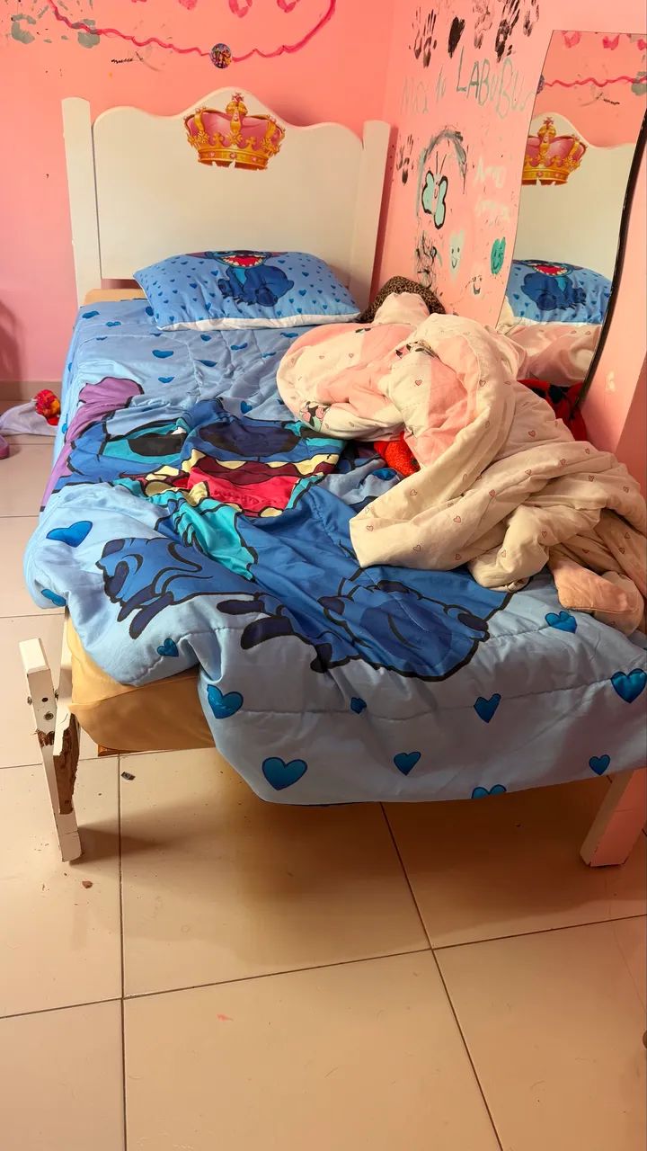 Cama com pé quebrado para venda