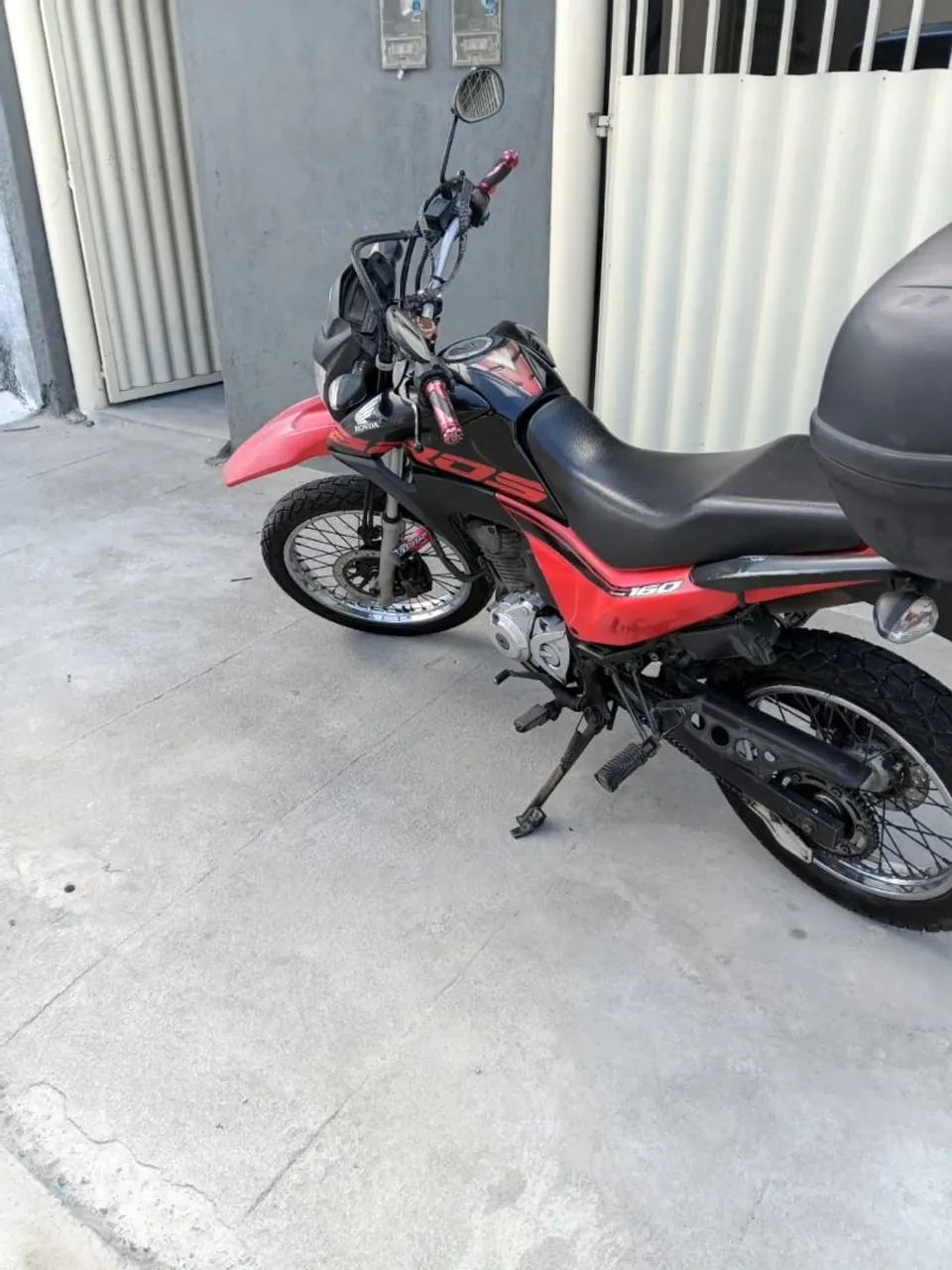 Vendo  moto conservada