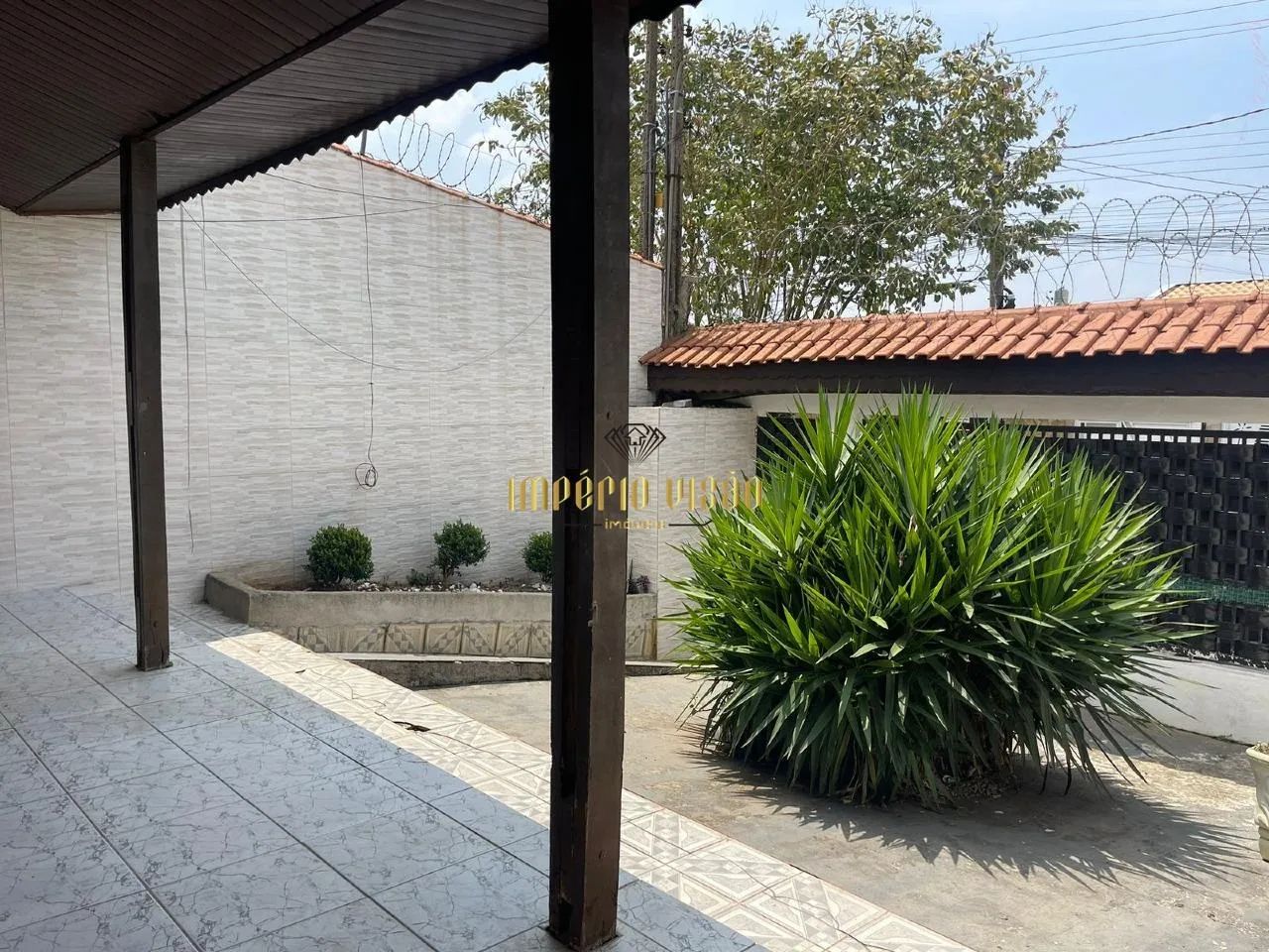 Casa térrea com 4 suítes e guarda roupas, piscina em Poá SP - Foto 4