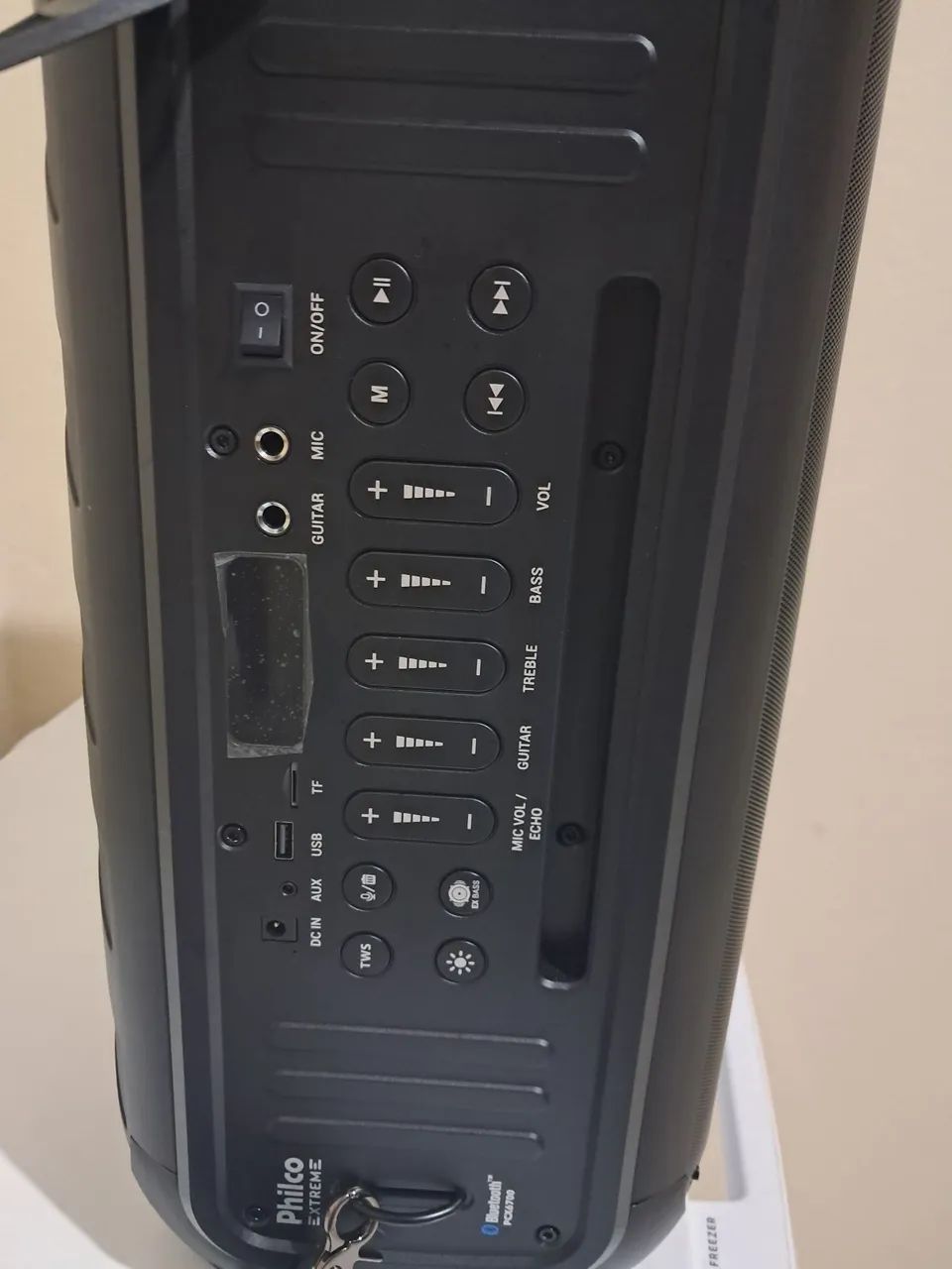 Caixa de som com controle remoto  - Foto 5