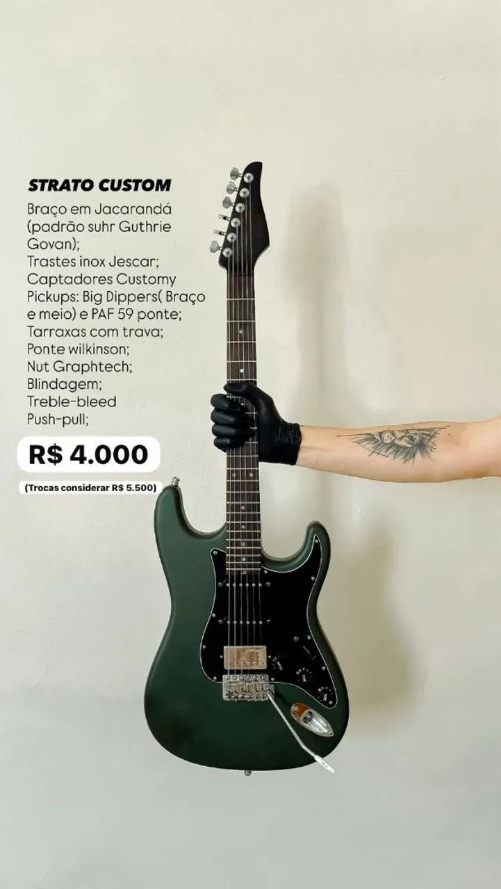 Vendo guitarra stratocaster customizada 