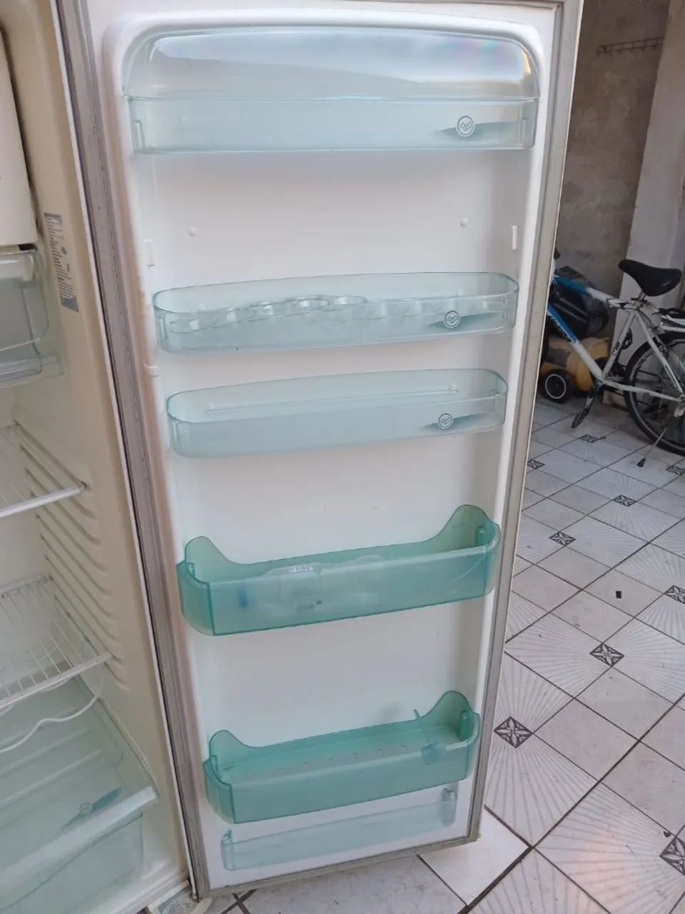 Geladeira Eletrolux  - Foto 3