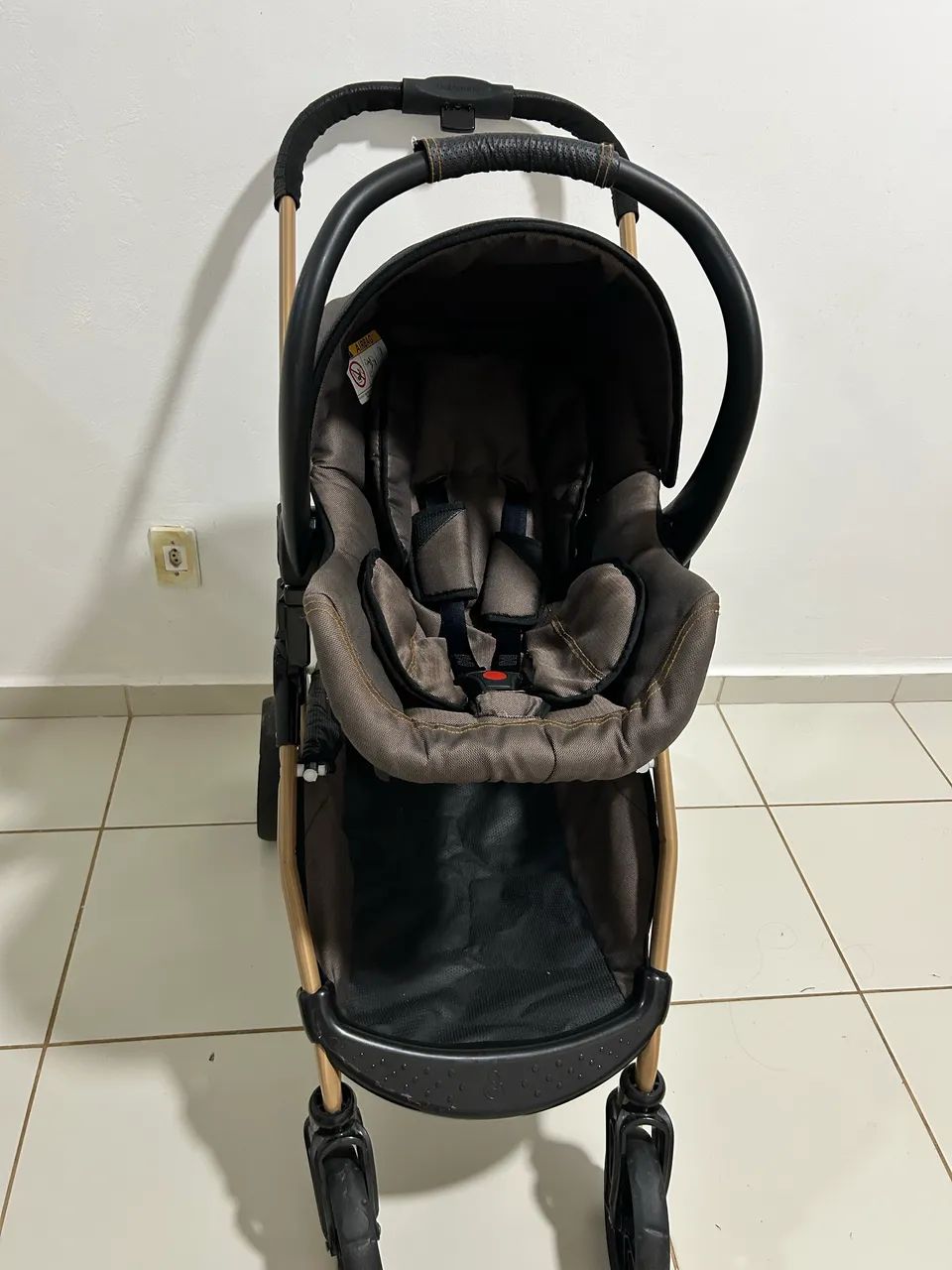 Carrinho de bebê + bebê conforto  - Foto 4