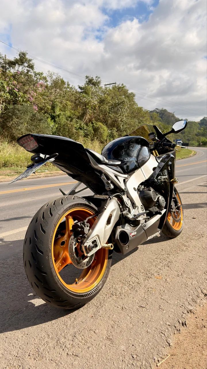 CBR 1000 rr fireblade  - Foto 4