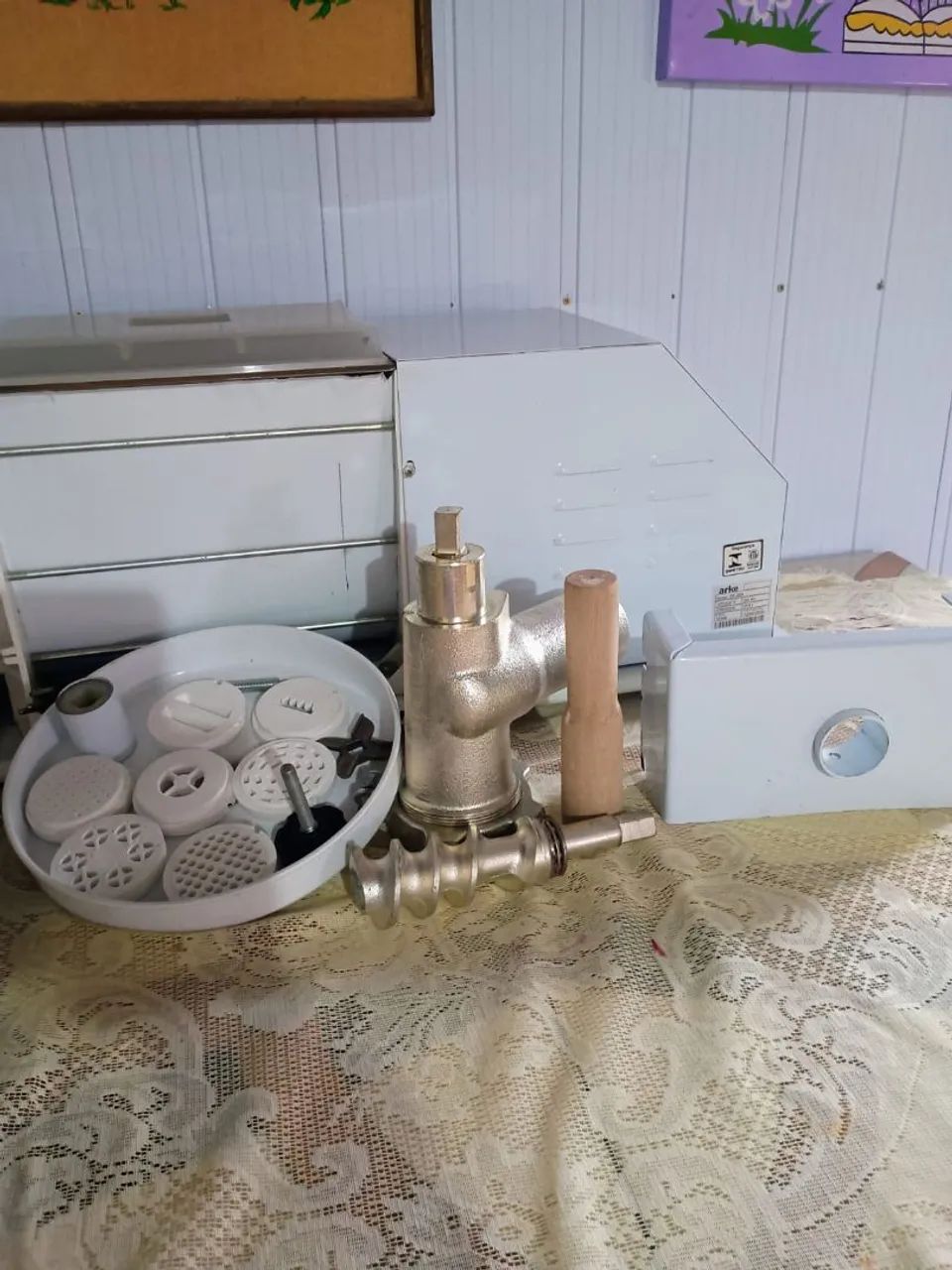 Vendo máquina 7 em 1 nova 