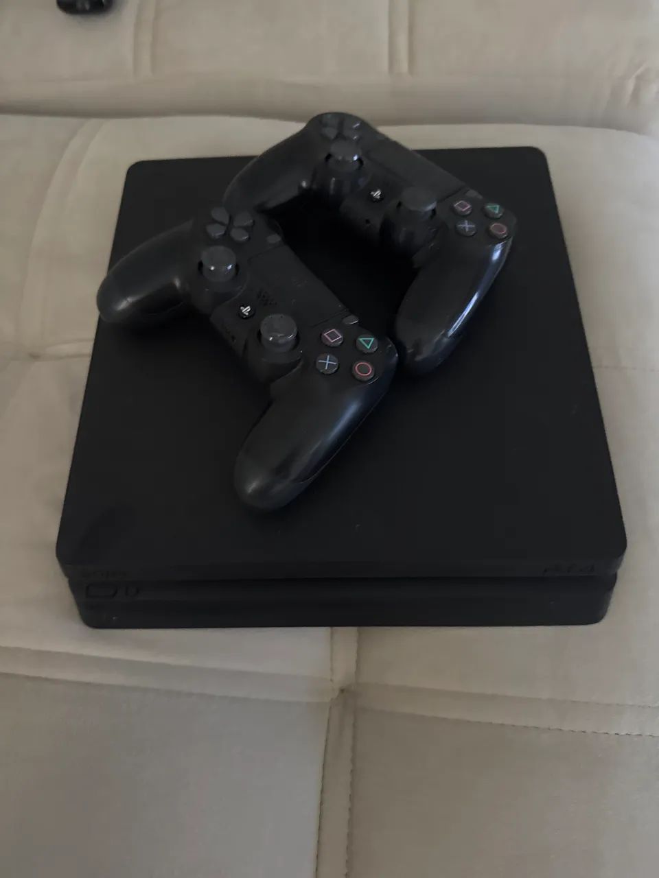 PlayStation 4 slim