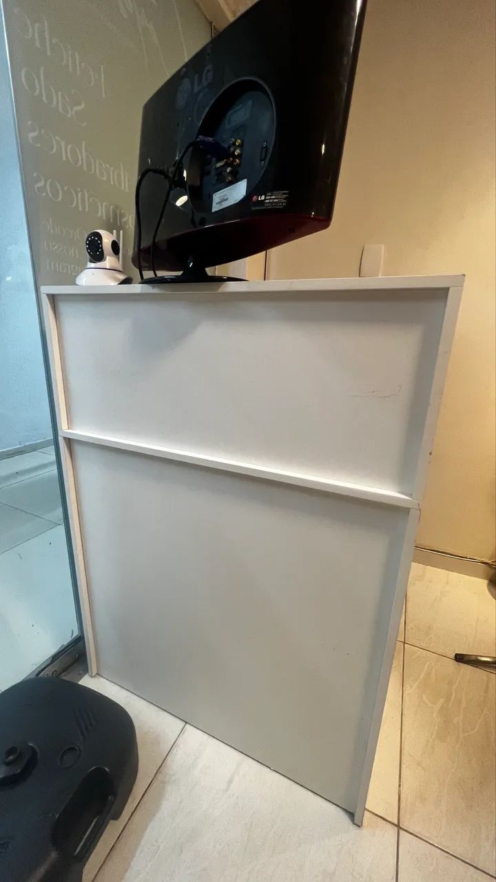 VENDO BALCÃO DE CAIXA  - Foto 2