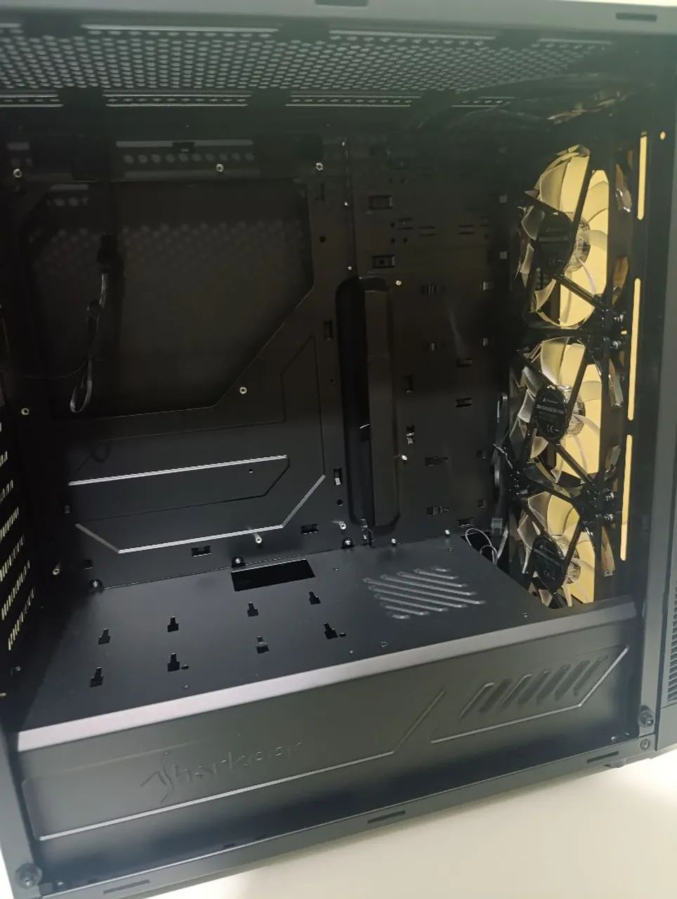 Gabinete gamer sharkoon Midi atx tg5 - Foto 2