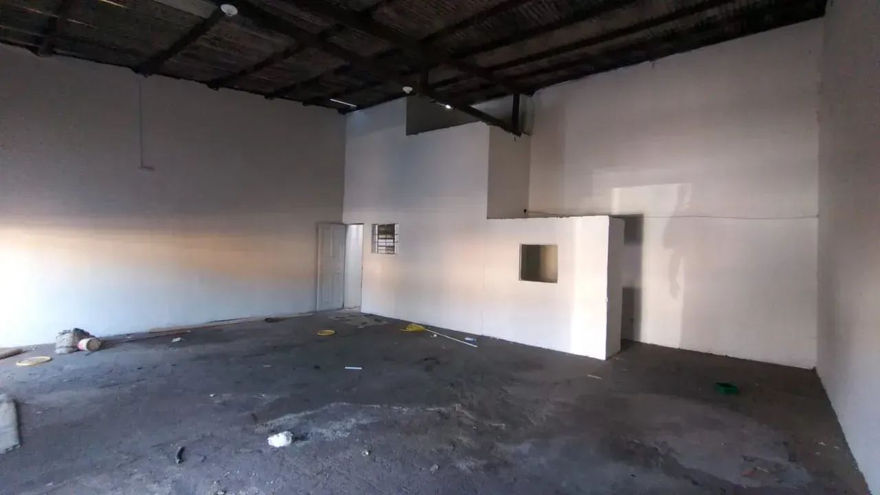 GALPÃO À VENDA  BAIRRO INDUSTRIAL! - Foto 5