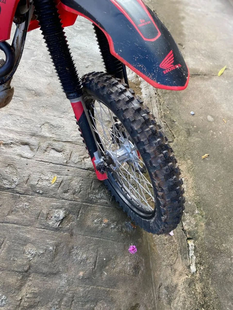 CRF 230 - Foto 4