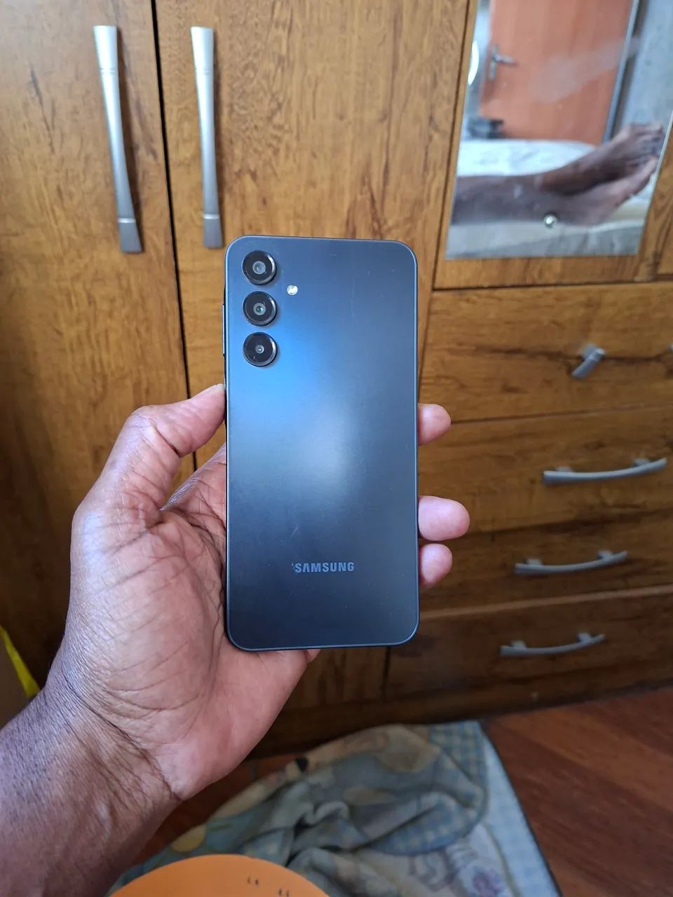 Vendo Samsung a17 em perfeito estado 