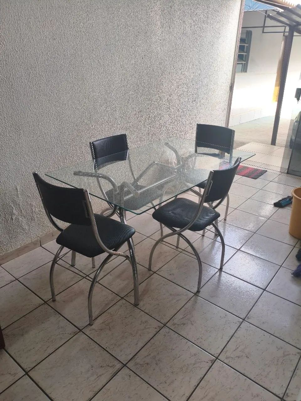 Conjunto de Mesa e Cadeiras  - Foto 2