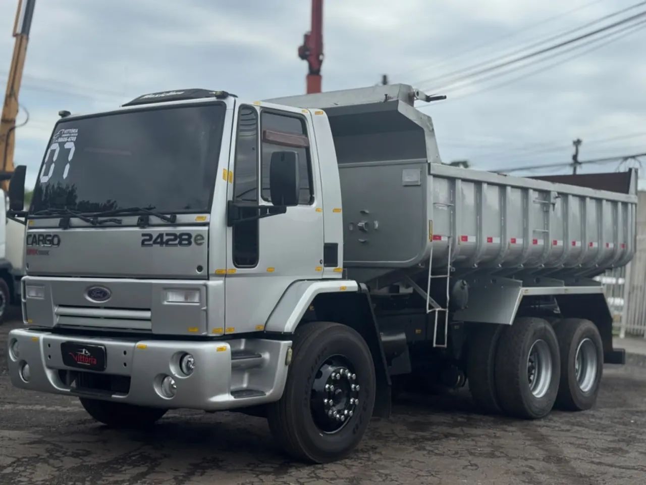 Ford Cargo 2428 2007 - Foto 4