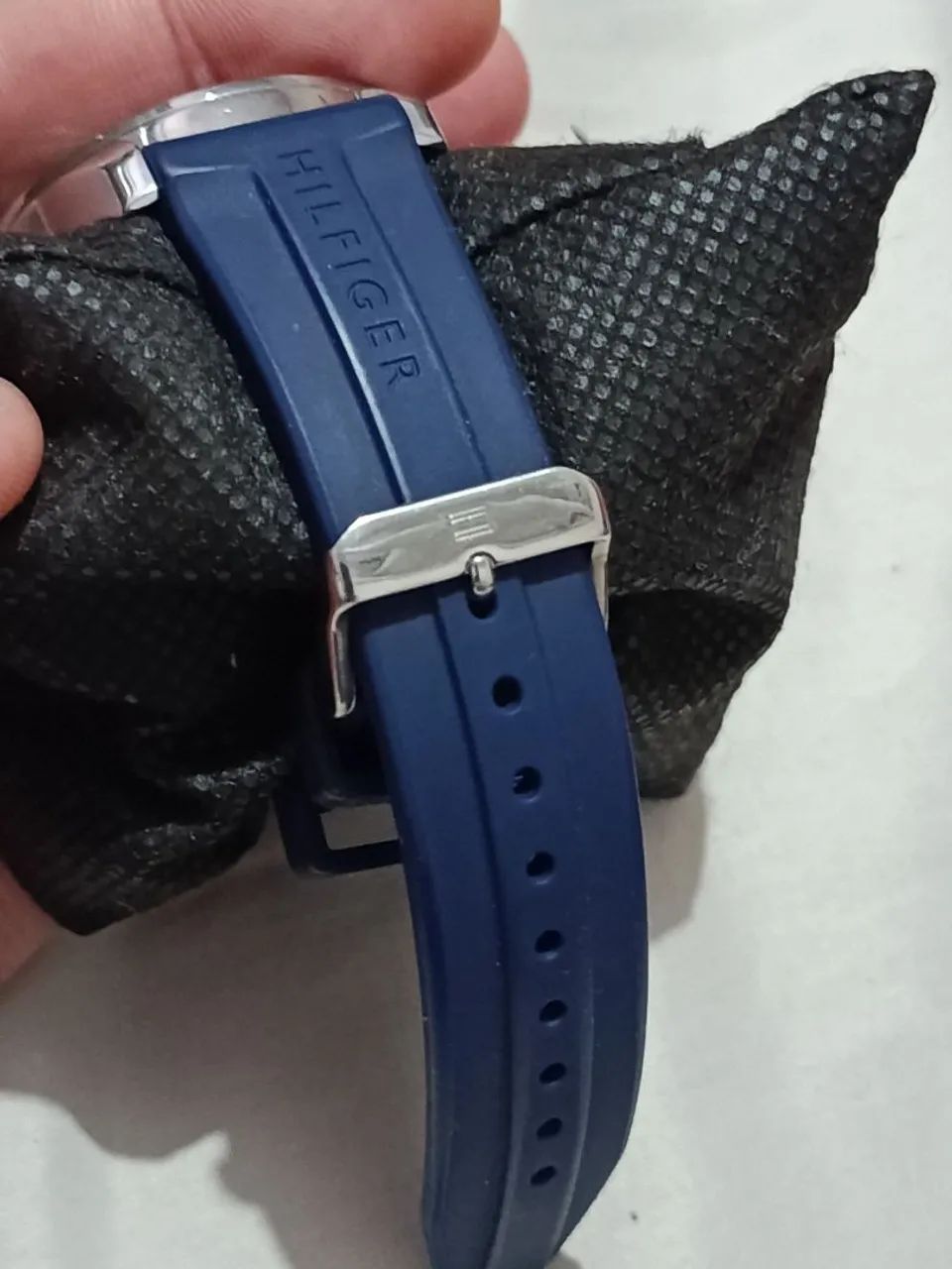 Relógio Tommy Hilfiger 45 mm  - Foto 4
