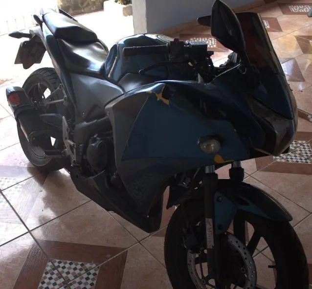 Honda CBR 250r 2012 - Foto 3