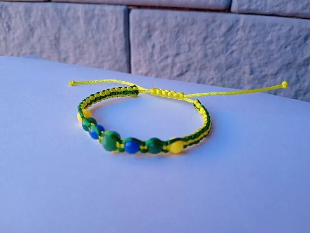 Pulseira Artesanal em Macramê  Cores do Brasil - Foto 3