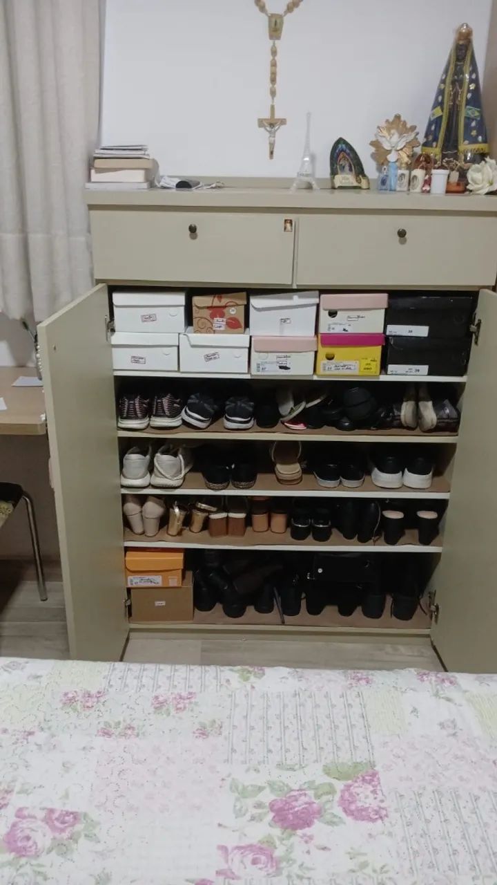 Sapateira Multiuso com 2 Gavetas - Muito Conservada - Foto 2