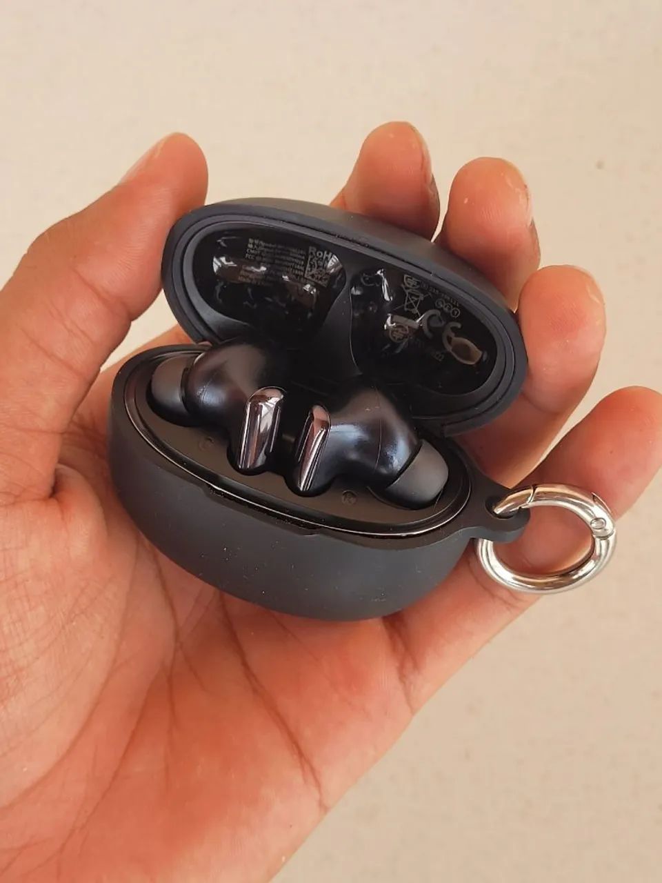 QCY N70 2 meses de uso - Foto 3