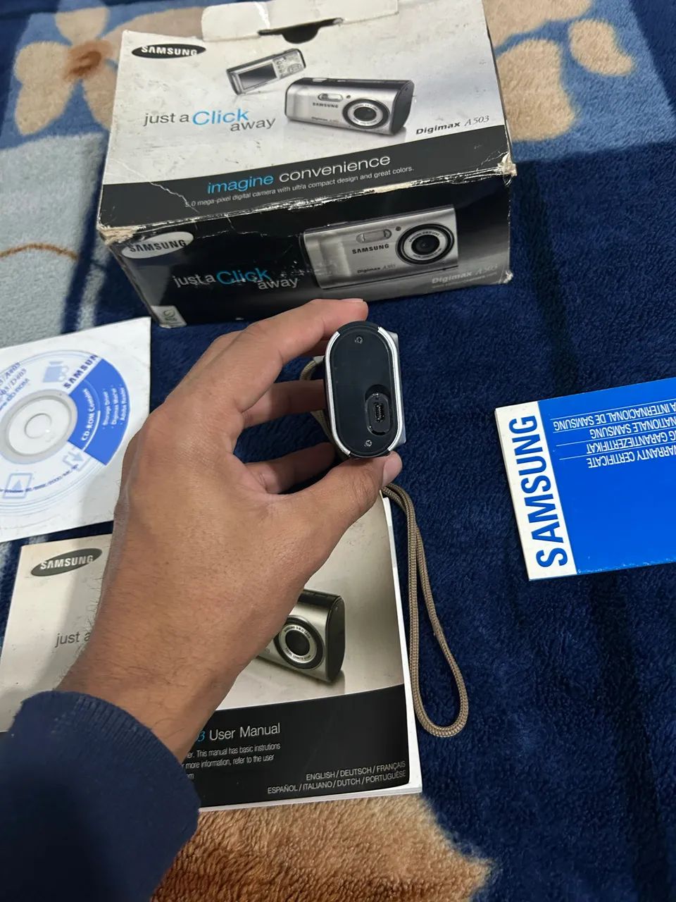 Camera sansung Digimax A503 com manuais e caixa!! Perfeito funcionamento!! - Foto 4