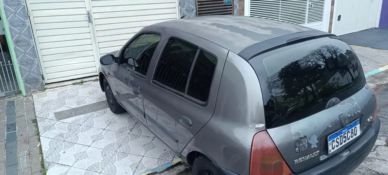 Renault Clio Clio RL / Yahoo/ Authent. 1.0 8V 5p 2000