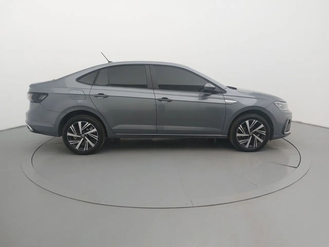Volkswagen Virtus Highline 200 TSI 1.0 Flex 12V Aut, foto 6 de 12