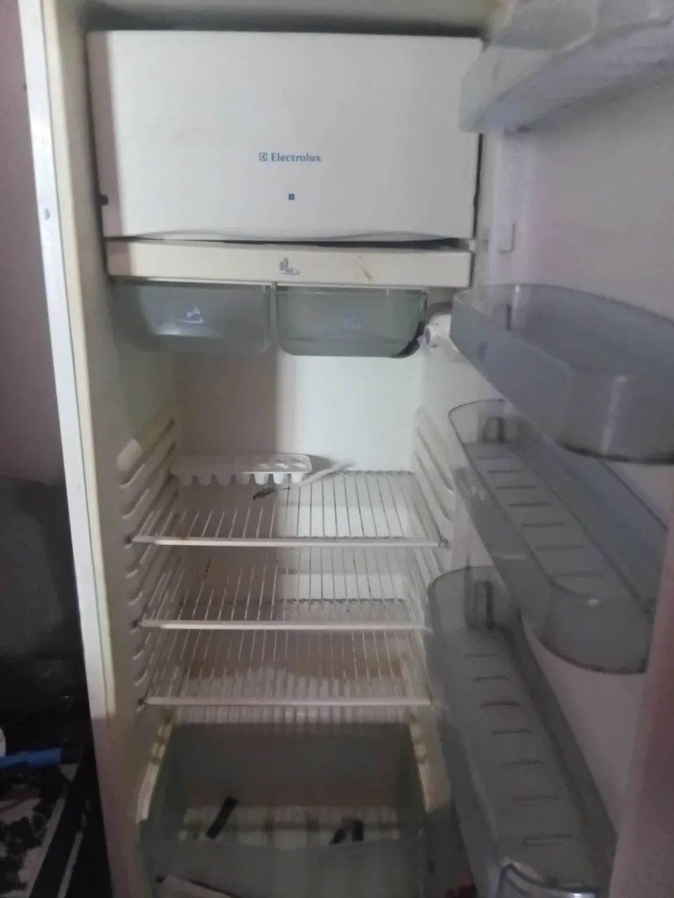 2 Geladeira com defeito  - Foto 4