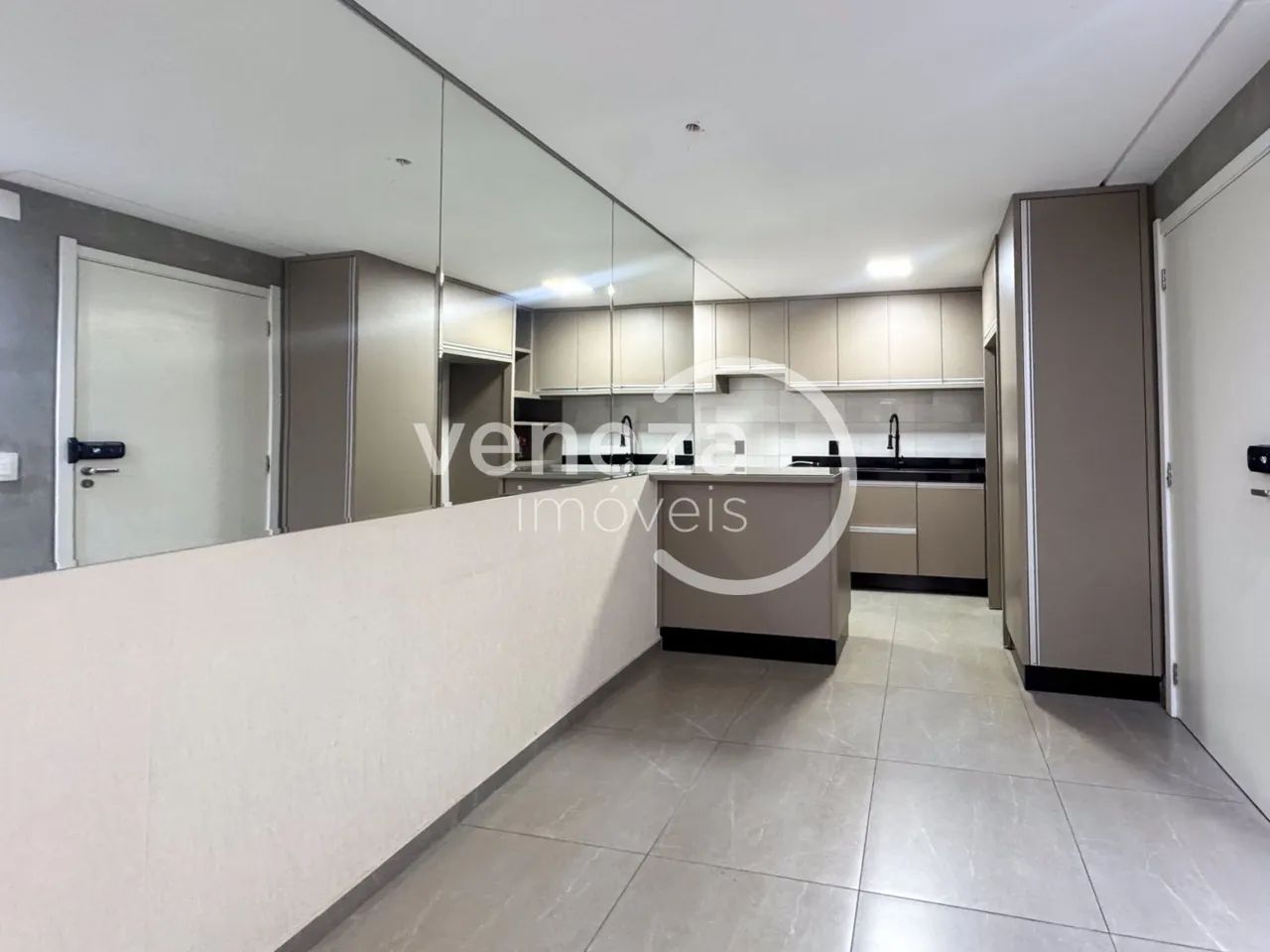 Apartamento para alugar no Edifício Solar Di Capri, Cambé - Foto 5