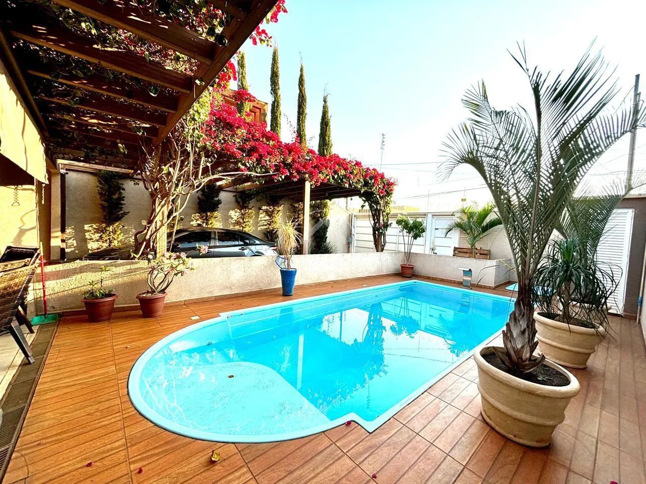 SOBRADO COM 04 QUARTOS - GOURMET E PISCINA - Foto 2