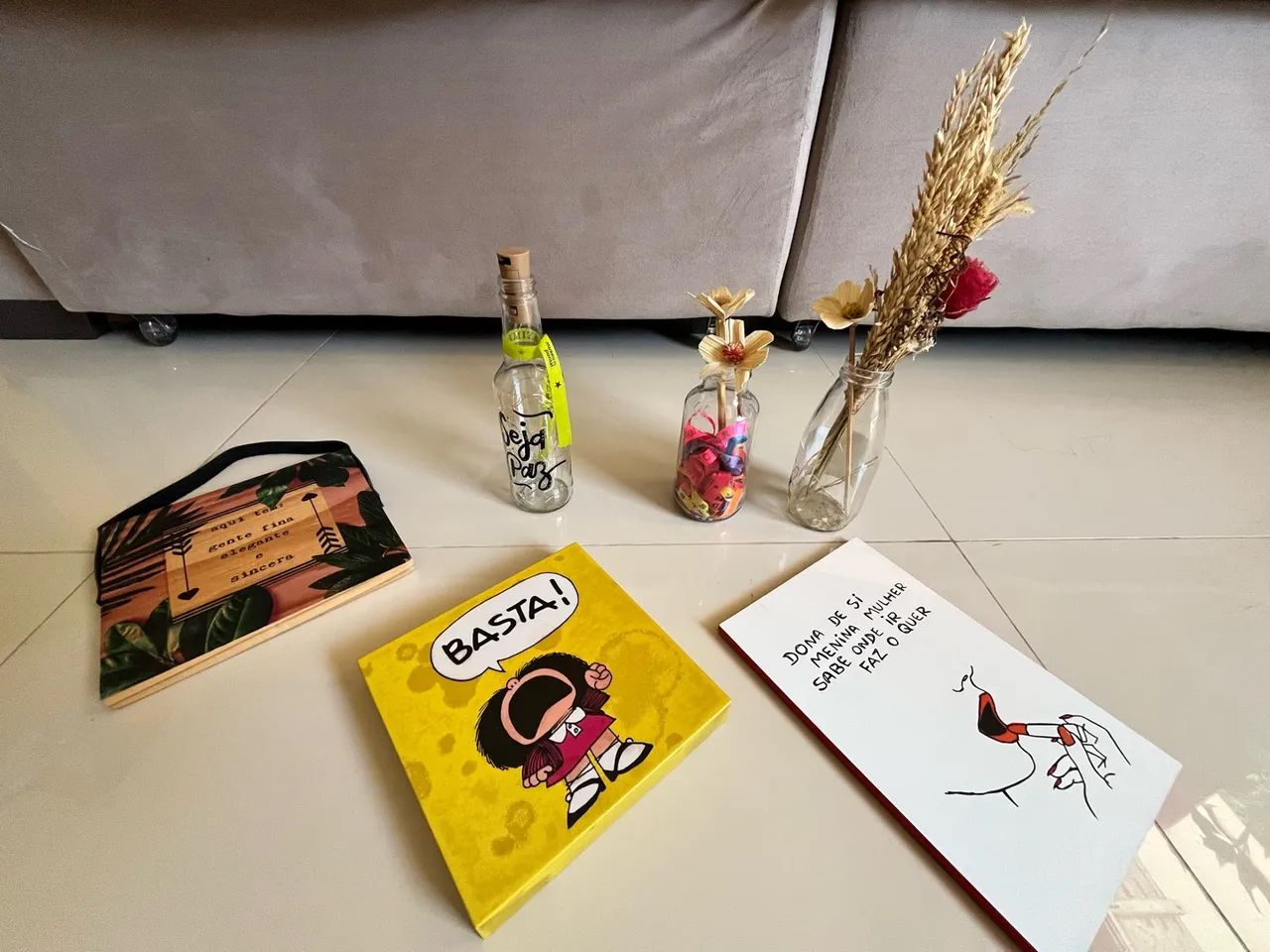 Plaquinhas e enfeites 