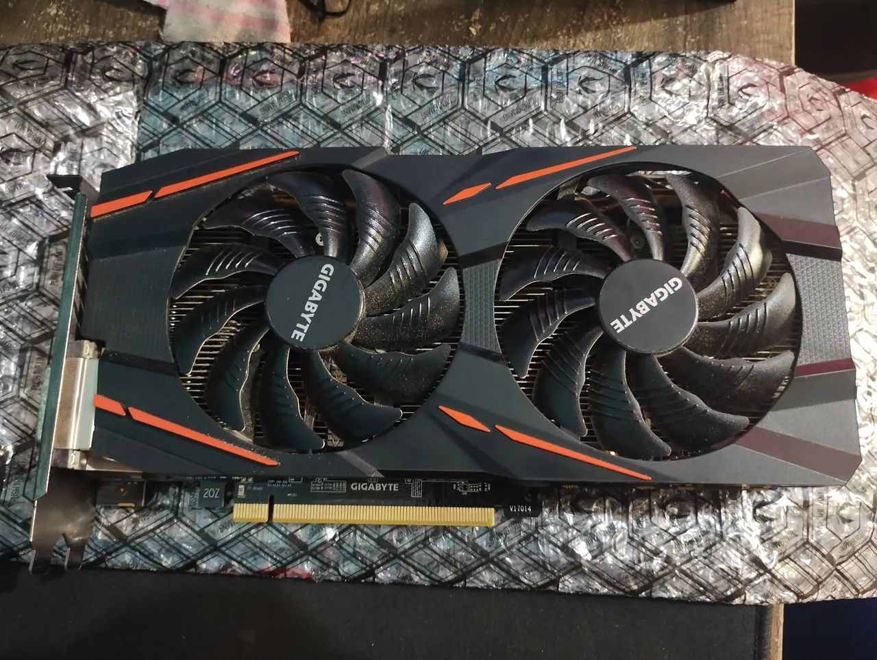 Placa de vídeo RX 570 4GB