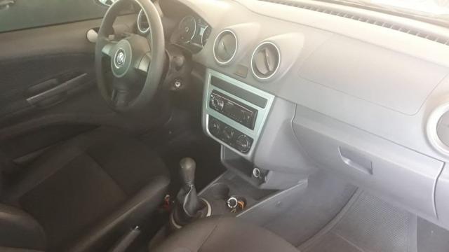 VOLKSWAGEN VOYAGE 2014/2015 1.6 MI 8V FLEX 4P MANUAL - Foto 4