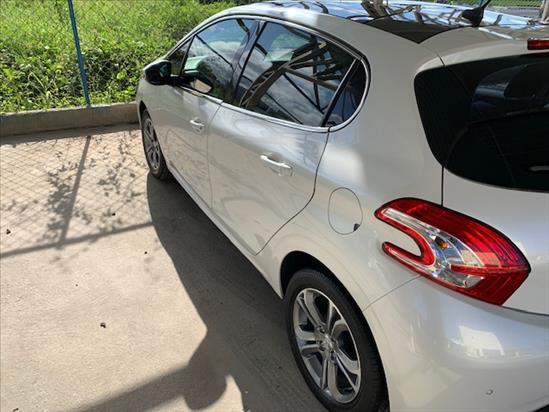 PEUGEOT 208 1.6 GRIFFE 16V FLEX 4P AUTOMÁTICO - Foto 4