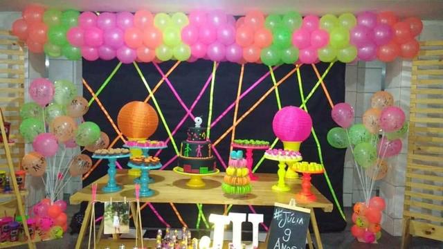 Festa neon em kit paletes - Foto 3