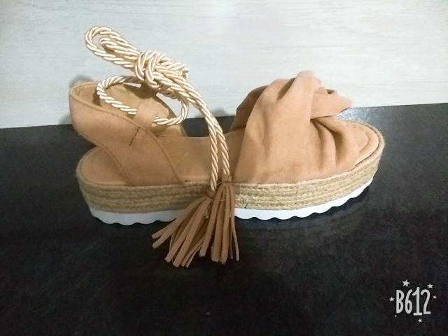 Sandália - Foto 2