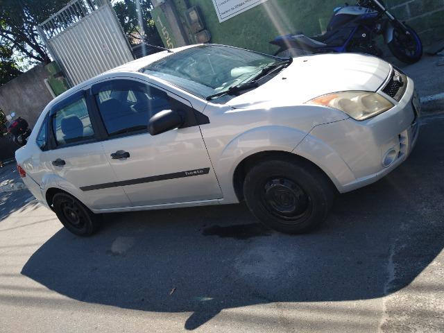 Ford Fiesta Sedan baixei pra vender - Foto 5