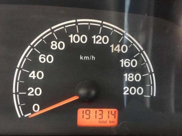 Strada 1.4 8V financia 100% - Foto 7