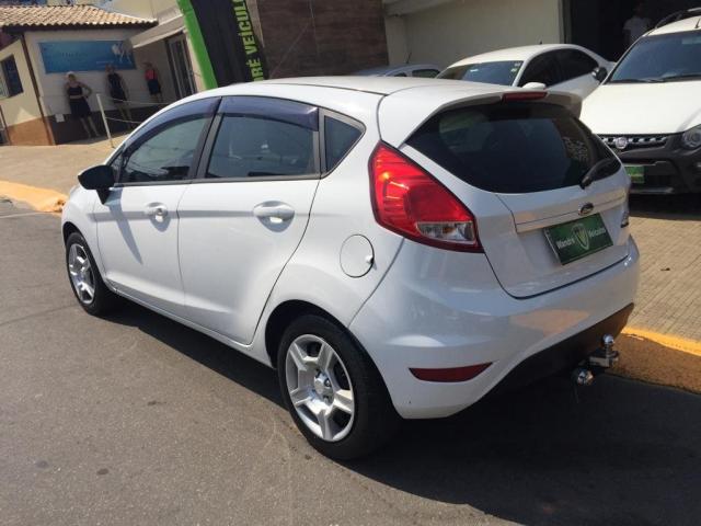 FORD FIESTA 2013/2014 1.5 SE HATCH 16V FLEX 4P MANUAL - Foto 7