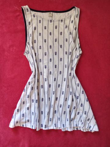 Saia BlueSteel 34 e blusa Hering P - Foto 3