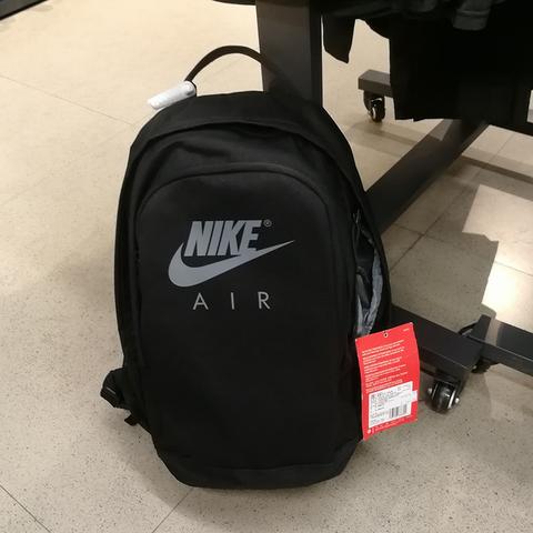 mochila nike air force