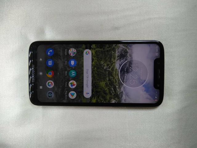 Moto 7 plus