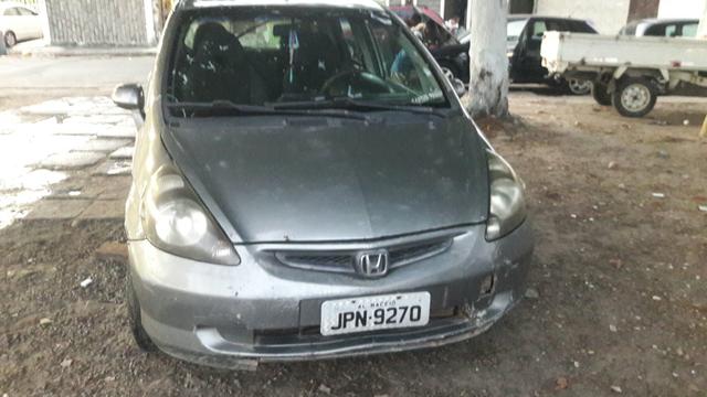 Vendo ou troco Honda fit 2004 quitado $6.500 leia o anúncio - Foto 8