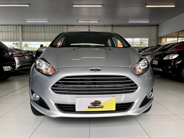 Ford Fiesta SEL 1.6 16V Flex Aut. 5p - Prata - 2017 - Foto 2