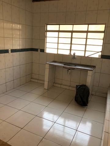 Alugo Casa no Aerorancho (próximo ao Terminal Aerorancho e Hospital Rosa Pedrossian) - Foto 9