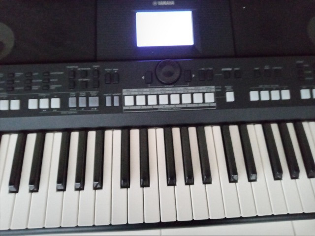 Teclado Yamaha - Foto 3