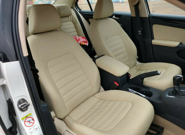 Volkswagen Jetta - Foto 5