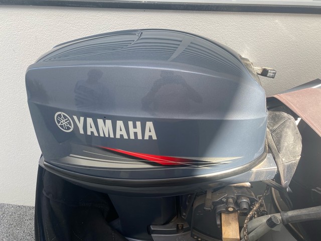 Motor Yamaha 40 HP