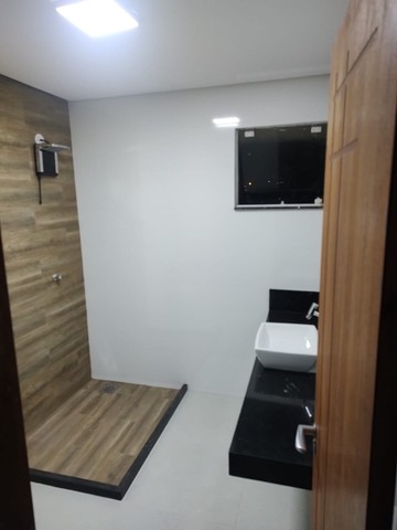 Casa com Piscina e 3 Suítes de frente para o mar em Iguabinha - Foto 12