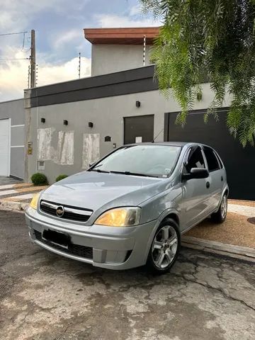 Comprar Hatch Chevrolet Corsa Hatch 1.4 4P Maxx Flex Cinza 2012 em Santa  Bárbara d'Oeste-SP